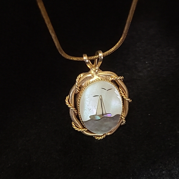 Jewelry - Mother of pearl sailboat vintage necklace